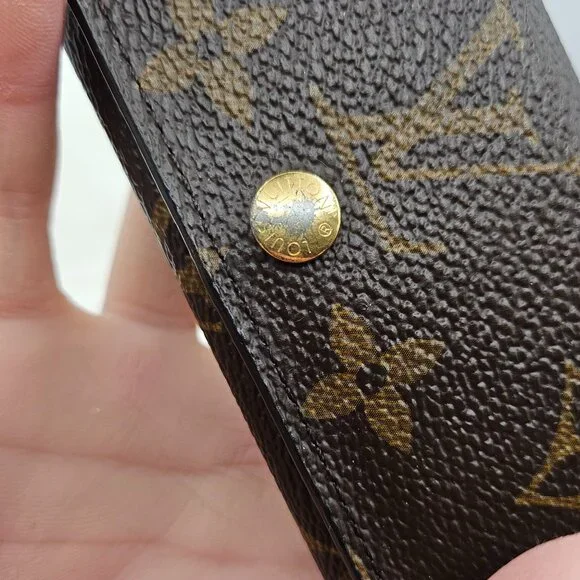 Louis Vuitton Monogram Key Case - Picture 7 of 15